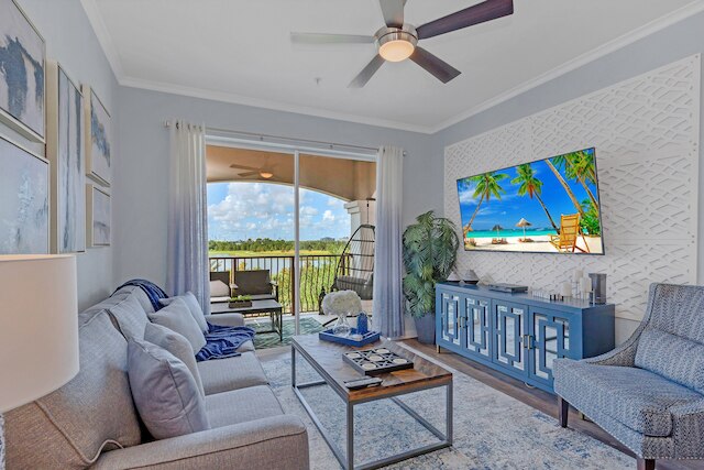 コンドミニアム W / プライム ビュー オブ レイク プール & ファイアワークス !