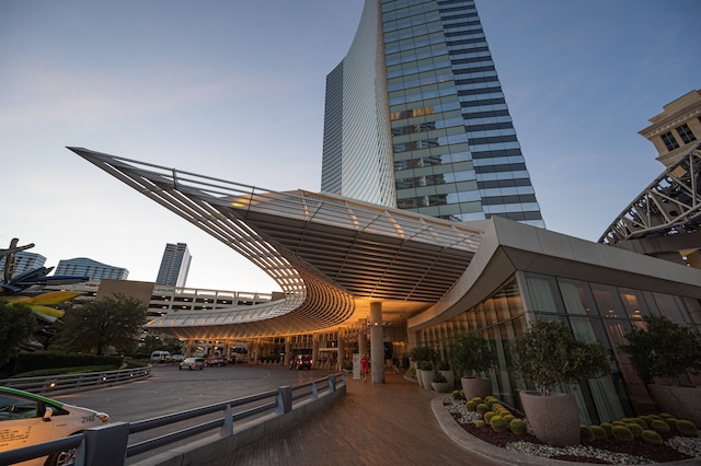 ストリップビュースイーツ アット ヴィダラ