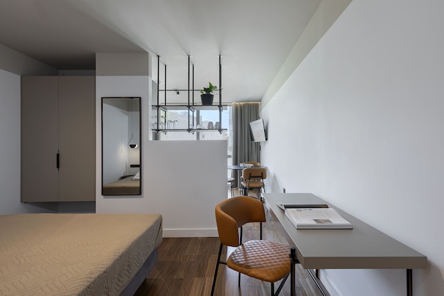 ジ アテニアンズ アート アパートメンツ