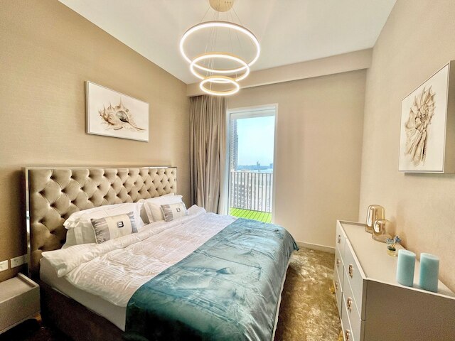 ドバイ クリーク ウォーターフロントでの究極の豪華さ