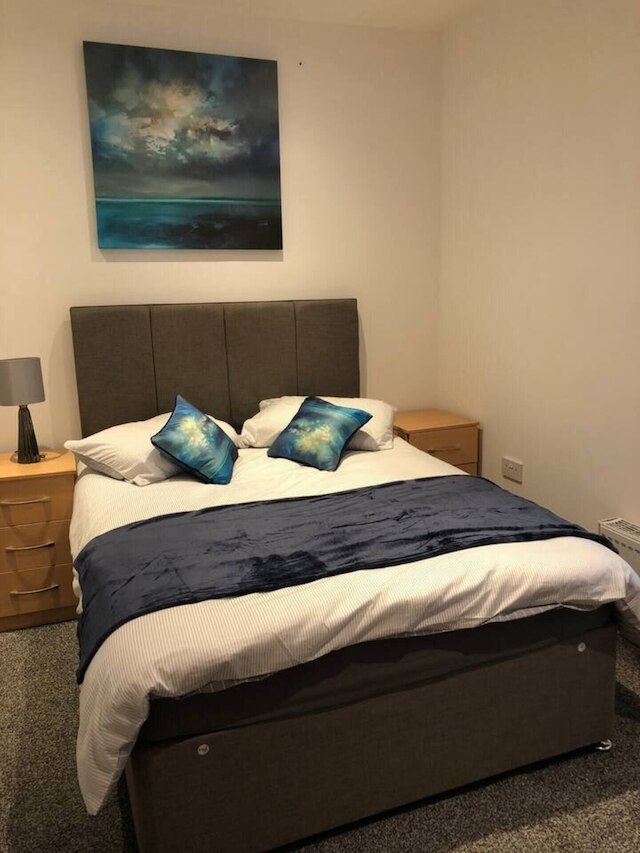 ラブリー 4- ベッド ハウス イン アンフィールド オール エンスイート