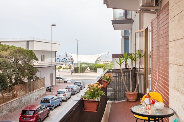 ペネ & ポモドーロ ビーチ ルーミー フラット