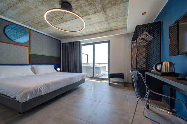 IKYK ホテル - IK コレクション