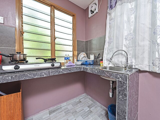 ホテル O インスパイア ルームズ