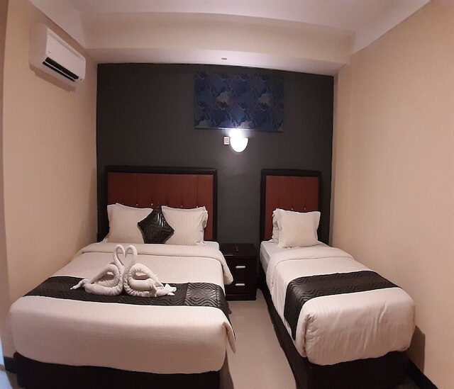 ニュー ホテル ジンタラ