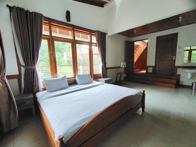 ティルタサリ ナイス ゲストハウス 2