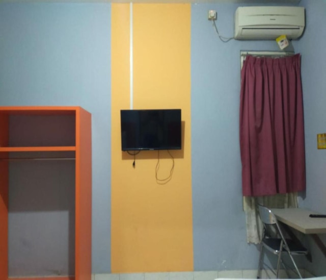 ゲスト ハウス F18 センドラワシ