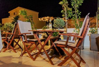 テアシス アテネ