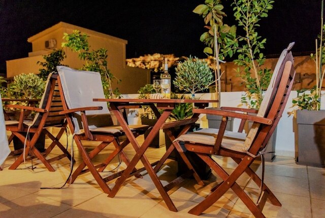 テアシス アテネ