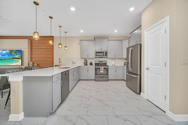 9 ベッド ストーリー レイク ヴィラ ピクチャーズ カミング スーン 9 ベッドルームホーム バイ レッドオーニング