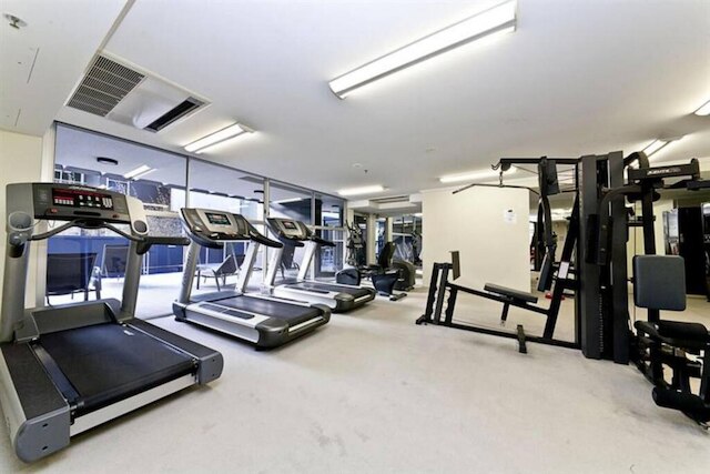 ベッBルーム スタニング ビューズ CBD プール ジム ネトフリIックス