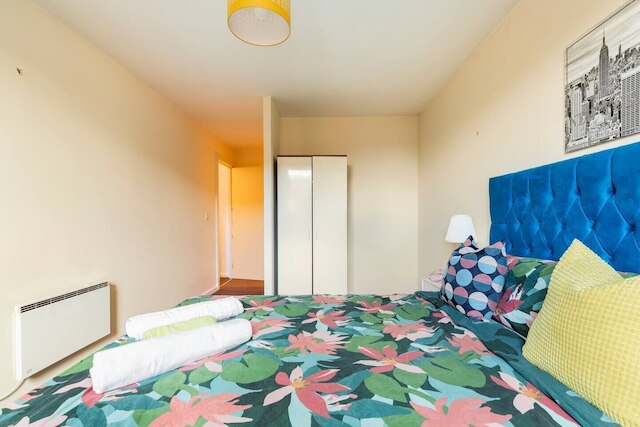 モッシュ ホームズ 01