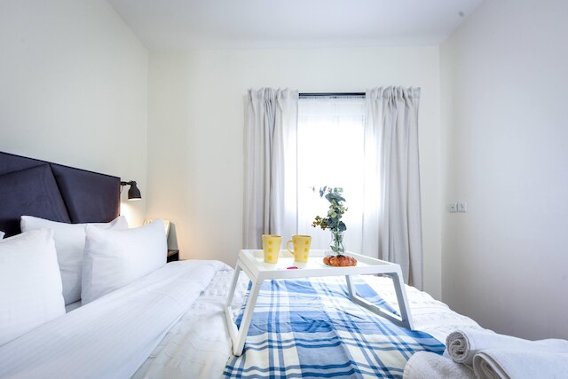 アパートメン ウィズ バルコニー イン ザ ハート オブ TLV