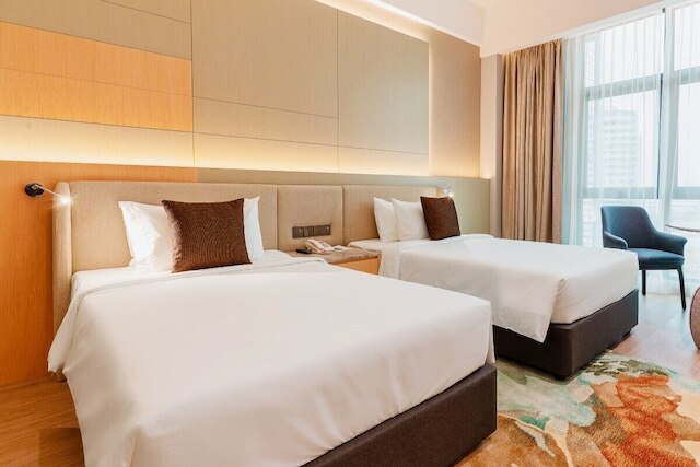 M ワールド ホテル