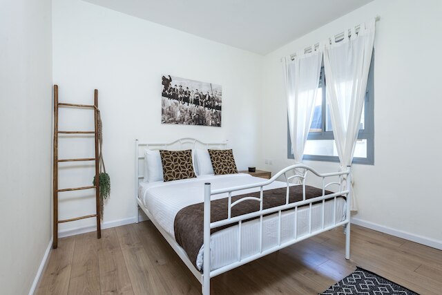 メロニー アパートメント