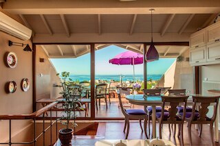 ビューティフル アパートメント ウィズ ボスポラス ビューズ イスタンブール