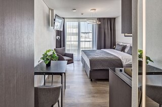 ムーイ アパートメンツ シュリーレン