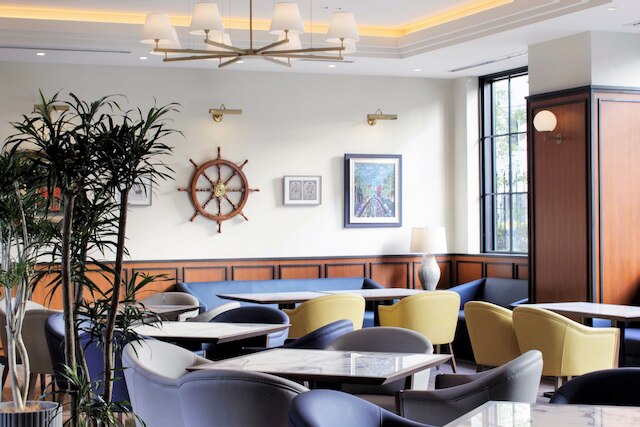 ホテルニューポートヨコスカ