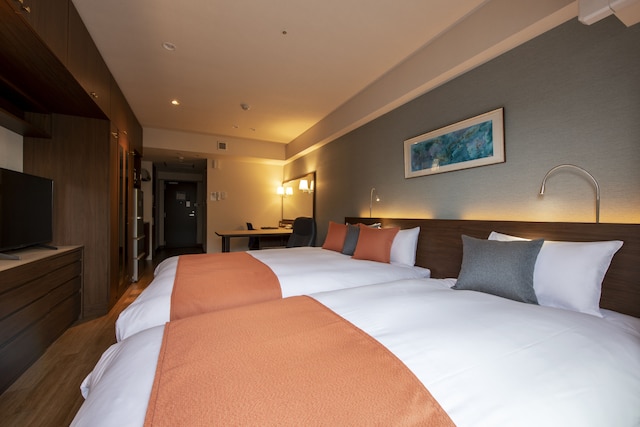 ホテルニューポートヨコスカ