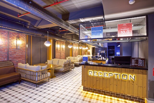 ドッソ ドッシ ホテルズ ラレリ