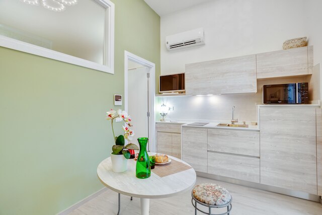 マダム バリ アパートメント  ステップ フロム ザ シー