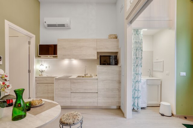 マダム バリ アパートメント  ステップ フロム ザ シー