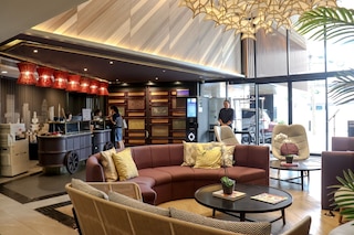 ザ・クゥアート・ルアムルディー・バイ・UHG