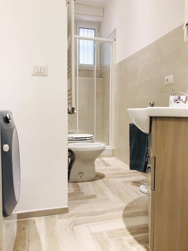 ホリデイ ホーム バイ ザ シー アンド ザ ヒストリック センター オブ ローマ