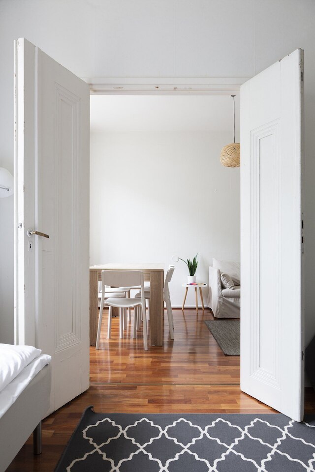 セカンドホームズ コージー & スペーシャス 2 ベッBルRム アパートメント