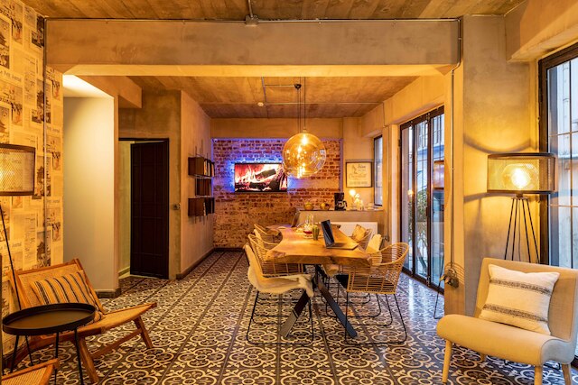 グリーン パロット ホテル