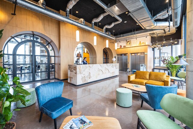 コップスター ホテル レジデンス パリ コロンブ