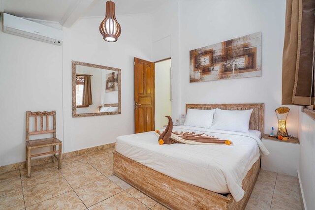 ヴィラ シャンティ