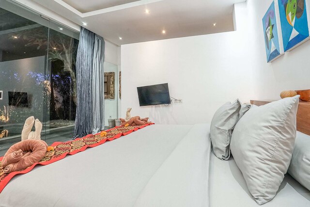 ヴィラ ローレント