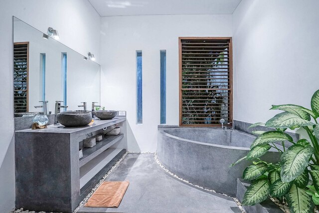 ヴィラ ローレント