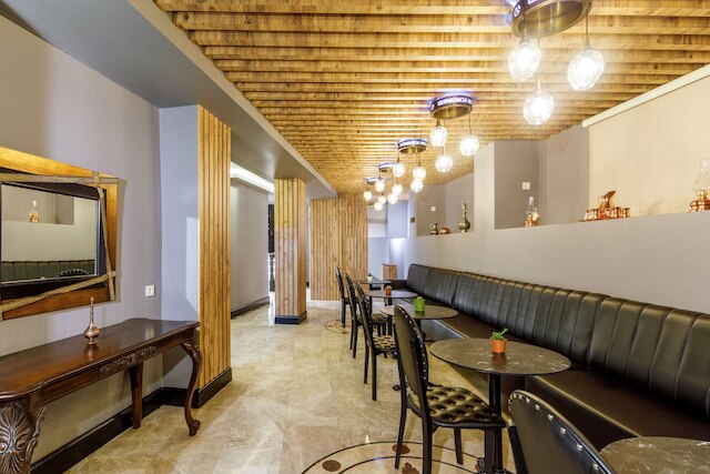 ゲェルメニシア ホテル