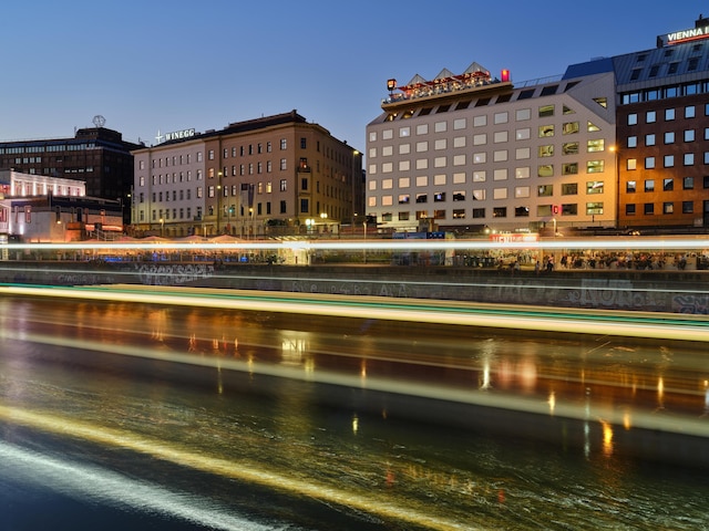 ラディソン レッド ホテル ウィーン