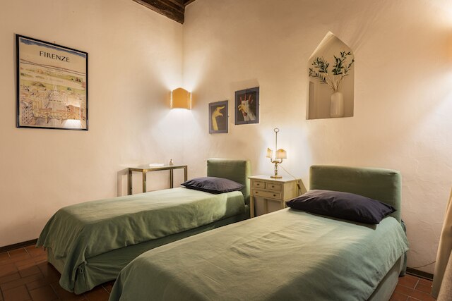 ピッティ スタジオ バイ メガ