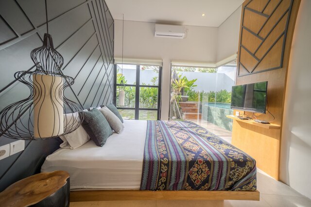 マイトレヤビラ