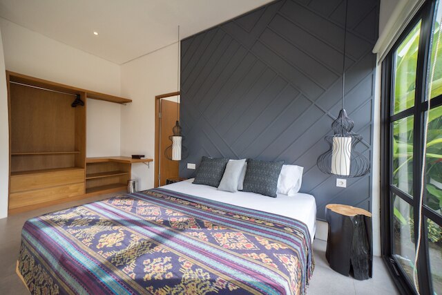 マイトレヤビラ