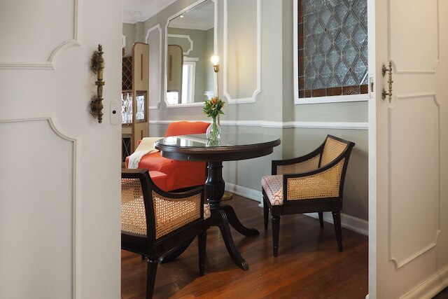 パサヘデアンブルゴバイザローカルウェイ