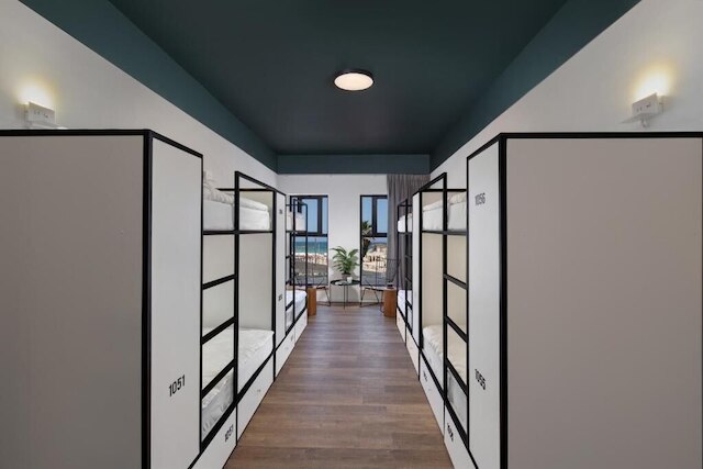 180ブティックホステル