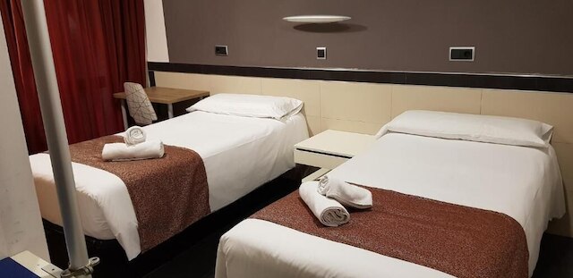 ホスタル レバンテ