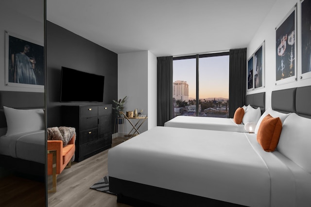 ザ イングリッシュ ホテル, ラスベガス, ア トリビュート ポートフォリオ ホテル, 21 アンド オーバー