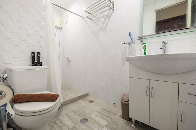 リラクシング ベッBRム アット スディルマン パーク アパートメント