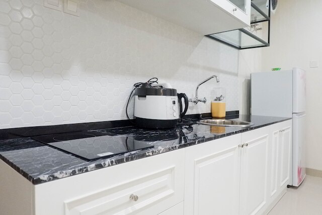 スペーシャス ベッBRム アパートメント アット プラクス