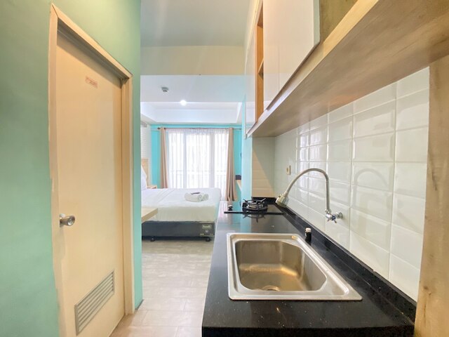 モダン アンド コンフィー スタジオ ルーム アット グランド アジア アフリカ アパートメント