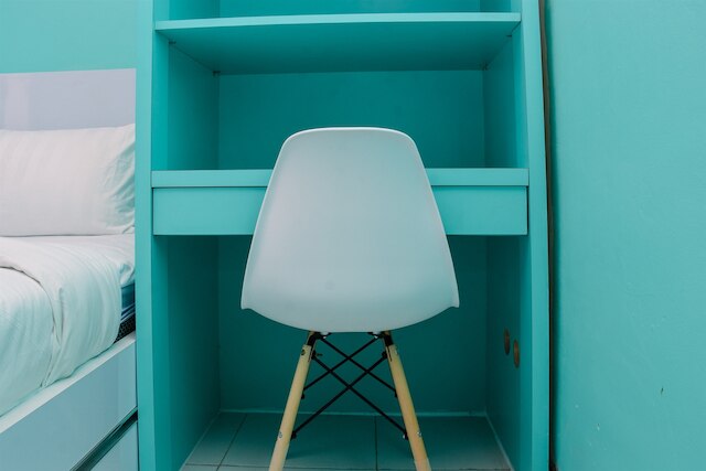 ブランド ニュー アンド スタイリスト スタジオ ルーム アット アメジスト アパートメント