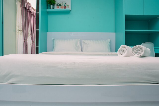 ブランド ニュー アンド スタイリスト スタジオ ルーム アット アメジスト アパートメント