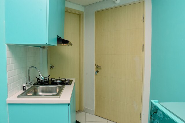 ブランド ニュー アンド スタイリスト スタジオ ルーム アット アメジスト アパートメント