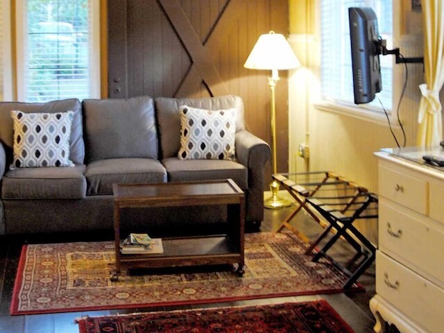 セシル バーコン マナー